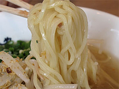 塩ぱしゃ麺の麺@麺's ら・ぱしゃ・那珂川店