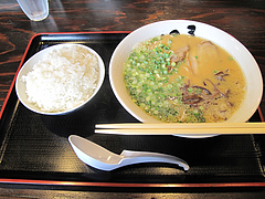 9ランチ:ラーメン+ご飯550円@博多ラーメン123・春日