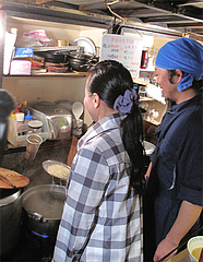店内:麺上げ体験(別料金)2@屋台・新妻・天神・福たび