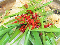 8ランチ:ハーフ麺もつ味噌味・鷹の爪@一人もつ鍋・元祖博多麺もつ屋・春吉