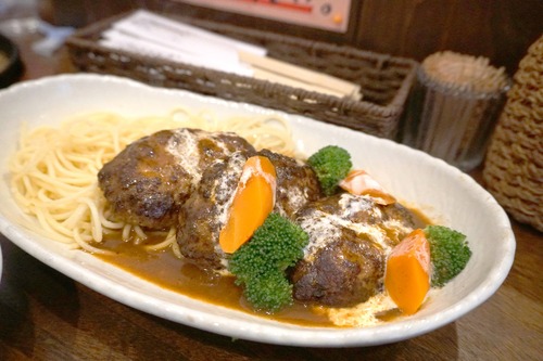 煮込みハンバーグ1