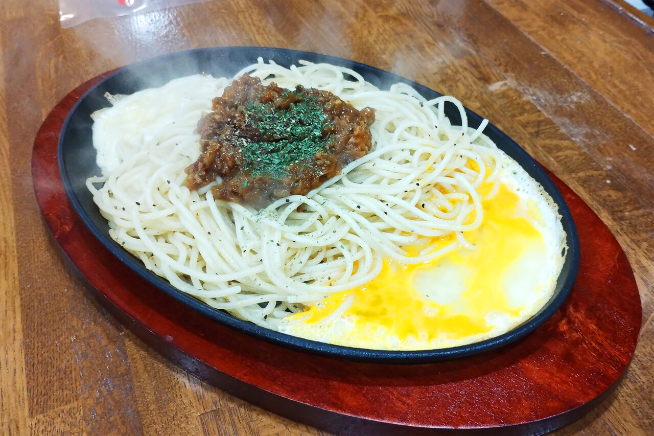 福岡】鉄板ナポを超える?!新ミートソースパスタ♪@やけ注 福岡】鉄板ナポを超える?!新ミートソースパスタ♪@やけ注