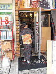 3外観:入り口@大名ちんちん・平尾店