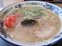料理:とんこつラーメン560円@麺's蓮・那珂川