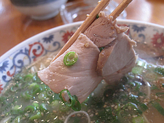 料理:らーめんのチャーシュー@ラーメン本舗・博多葱一・天神