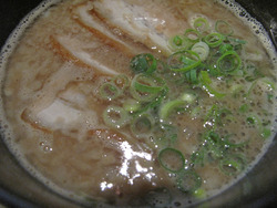 13特濃魚介つけ麺スープ@麺場元次
