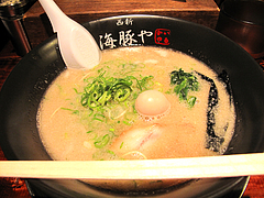 ランチ:豚骨らーめん(あっさり)580円@ラーメン・海豚や・西新