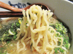 8元祖けんちゃんラーメン麺@馬肉・研