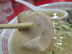 料理:ラーメンチャーシュー@長浜ラーメン・たくま