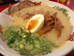 ランチ:北熊支那そば690円@ラーメン・支那そば北熊・福岡空港店