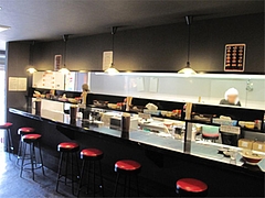 店内:カウンター席@島系本店・舞鶴店