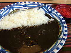 うどんのうちだ屋の黒カレー単品660円