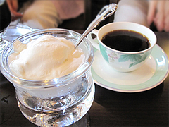 料理:ブレンドコーヒー525円@珈琲舎のだ 朝日ビル店(本店)