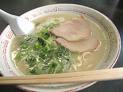 料理:ラーメン500円@長浜ナンバーワン天神店