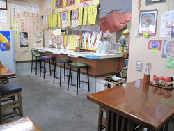 2店内@きりや