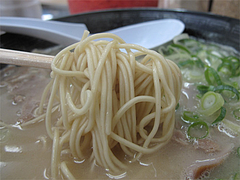 8ランチ:ラーメン麺@ラーメン・長浜ナンバーワン長浜店