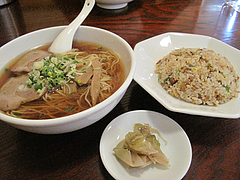 9ランチ:ラーメン焼飯700円@中華の鉄人・須崎