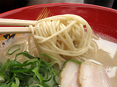 ランチ:ラーメン麺@博多一幸舎・高砂屋台店