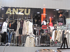 6店内:ANZU@ヌードルキッチン・ウツツヤ・天神ビブレ