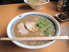 7ランチ:コッテリとんこつラーメン550円@ラーメン処・西谷家・野方本店