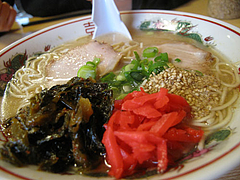 11メニュー:ラーメントッピング@白龍食堂・那珂川