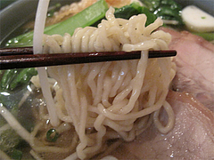 料理:醤油ヌードルの卵麺@タイ料理オシャ・大橋