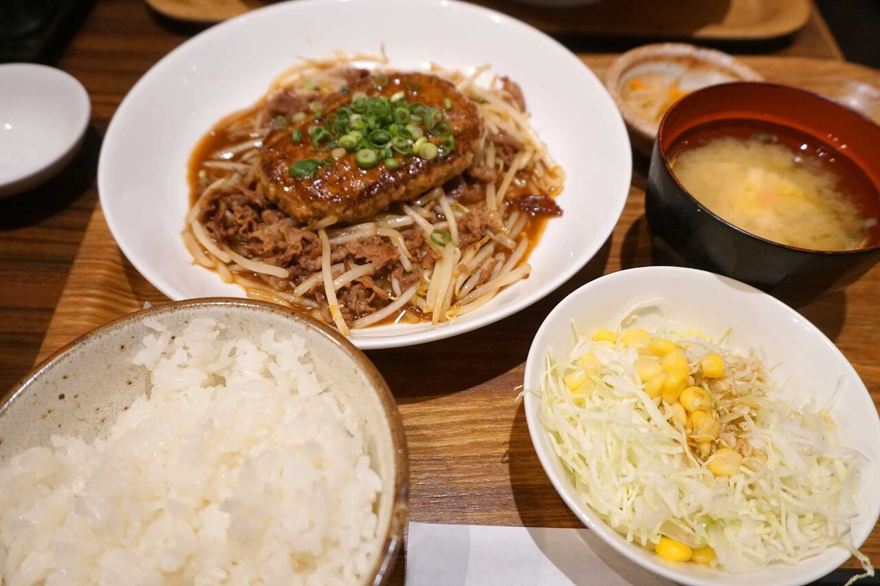 博多おんな節 福岡 安くてお腹いっぱいになれる天神の食堂 菊正宗おみき茶屋 博多おんな節 福岡 安くてお腹いっぱいになれる天神の食堂 菊正宗おみき茶屋
