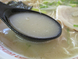 6ラーメンスープ@あじ扇ラーメン