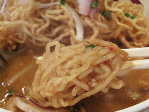10カオソーイ麺@アイヤラー