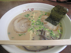 料理:ラーメン500円@ラーメンつる家・那珂川