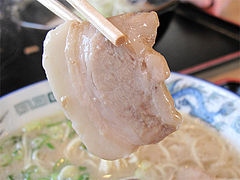 料理:とんこつラーメンチャーシュー@麺's蓮・那珂川