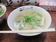 9ラーメン:ラーメン450円@長浜将軍・本店