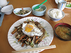 ランチ:焼きそば定食500円@キッチンハウスあをい(あをい食堂)・平尾