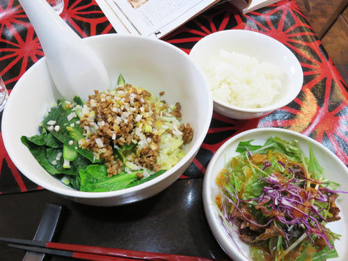 5汁なし担々麺850円