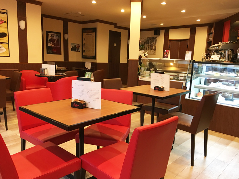 博多おんな節 福岡 西新駅前のフレンドリーカフェ バー カフェ バーベラ 西新店