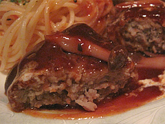 料理:煮込みハンバーグアップ@ハカタネーゼ・エノテカ・リツ・清川