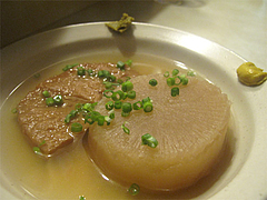 料理:おでんの大根と明太カマボコ@屋台・新妻・天神・福たび