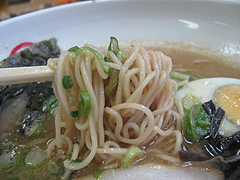 17ランチ:替玉100円(塩・豚骨のみ)@レストラン・ヒロ・ステーキ・ラーメン