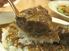 ランチ:ゴロゴロッとWビーフカレー890円@完熟野菜の大自然CURRY(カレー)・西新商店街