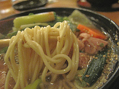 8ランチ:元祖水炊きラーメン麺@居酒屋・井戸端・博多川端商店街