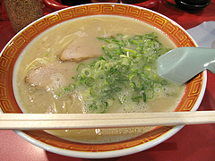料理:ラーメン550円@成金ラーメン・博多駅前