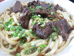 料理:小倉名物肉うどんアップ@白頭山・福岡店
