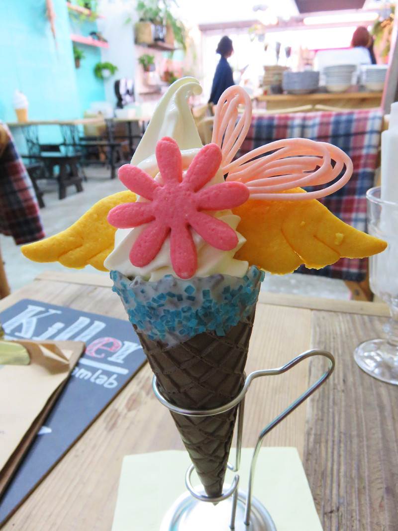 博多おんな節 福岡 超sns映えする大名の ソフトクリーム キラー コーヒー クリームラボ