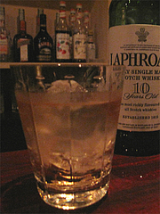 ラフロイグ10年@Bar Note's(バー・ノーツ)・大名