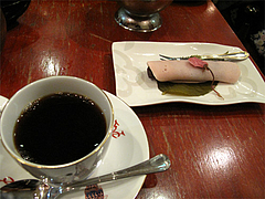 料理:桜もちセット550円@菊竹珈琲堂