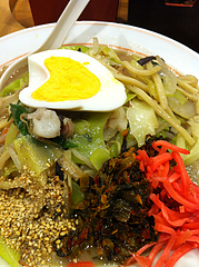 7ランチ:チャンポントッピング@名代ラーメン亭・天神ビブレ店