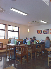 店内:禁煙席@鳴門うどん・久留米・山川