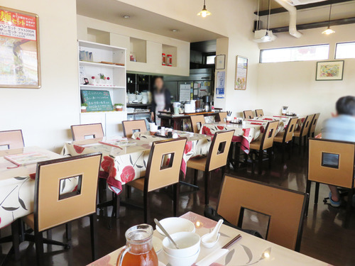 4店内