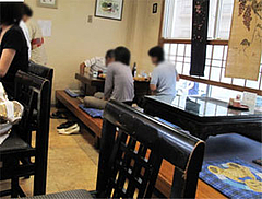 店内:お座敷@一心鮮魚店・