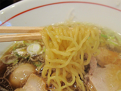 料理:しょうゆらーめん麺@とうや味・中州
